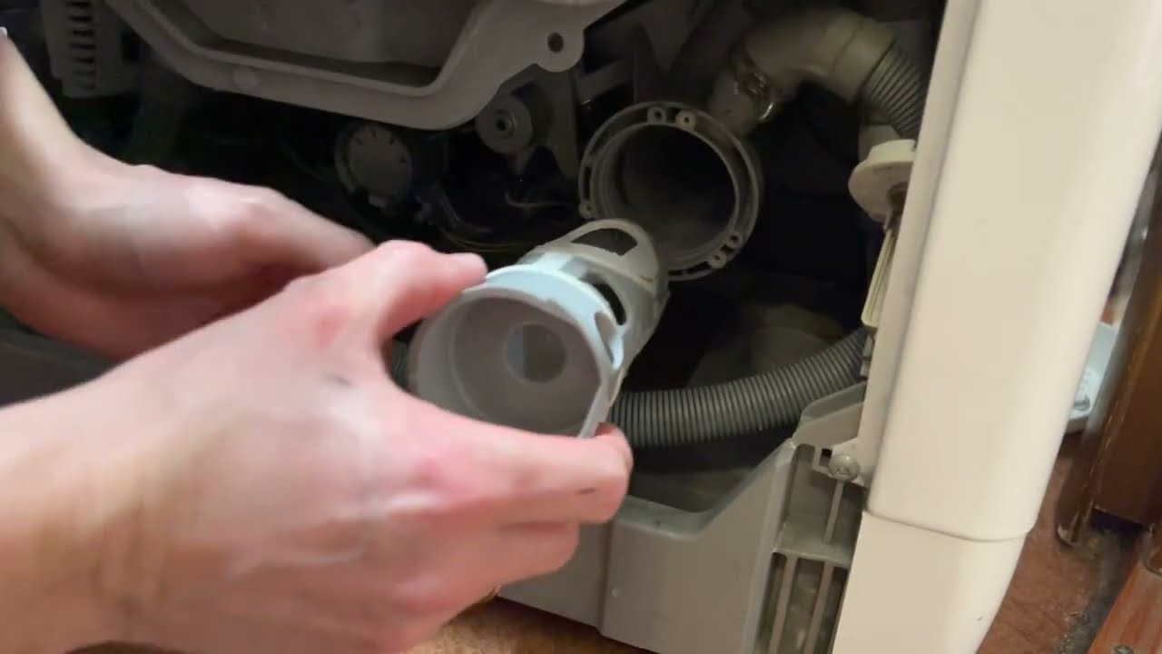 как почистить фильтр стиральной машины Electrolux EWT0862IDW