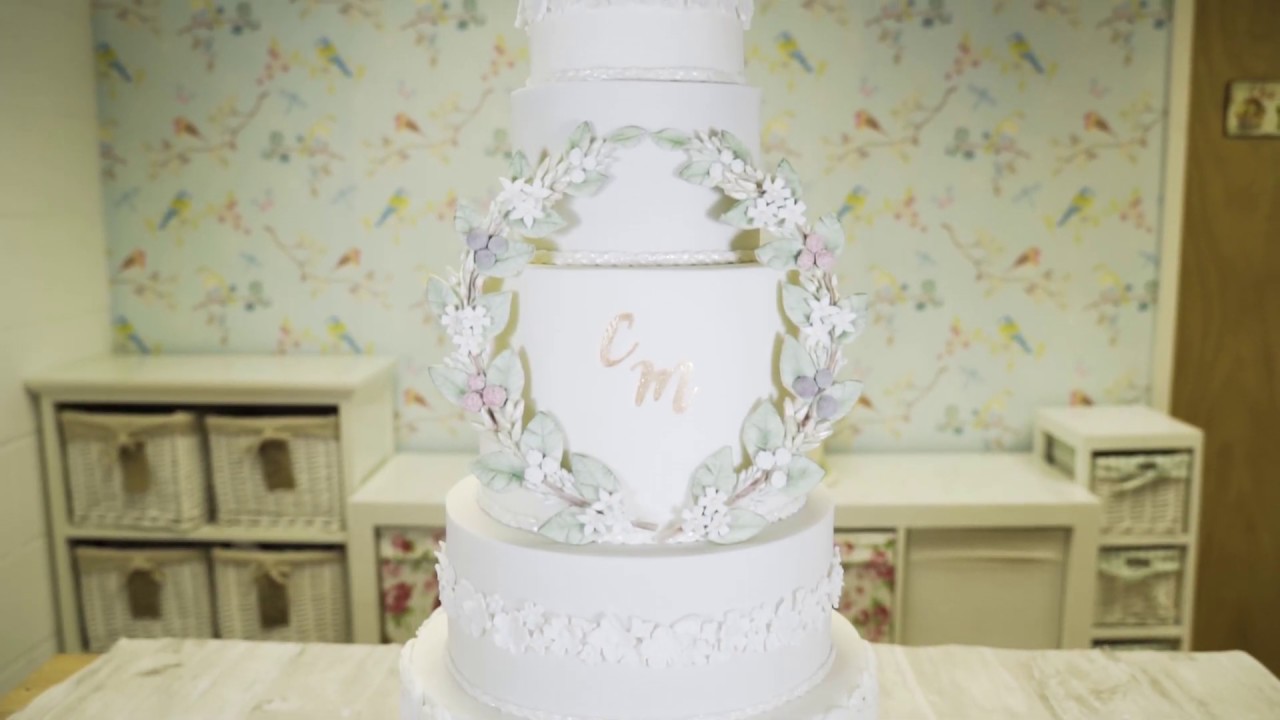 Karen Davies Sugarcraft - Sugar Twine Mould - Sugar Halo Tutorial