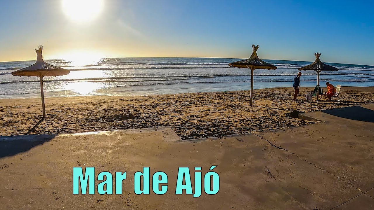 Siempre se vuelve a Mar de Ajó, una cálida playa de aguas azules. Final de temporada 2024!