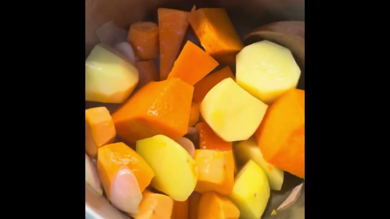 شوربة اليقطين او القرع الأحمر 👌💥صيدلية متكاملة في مطبخك 