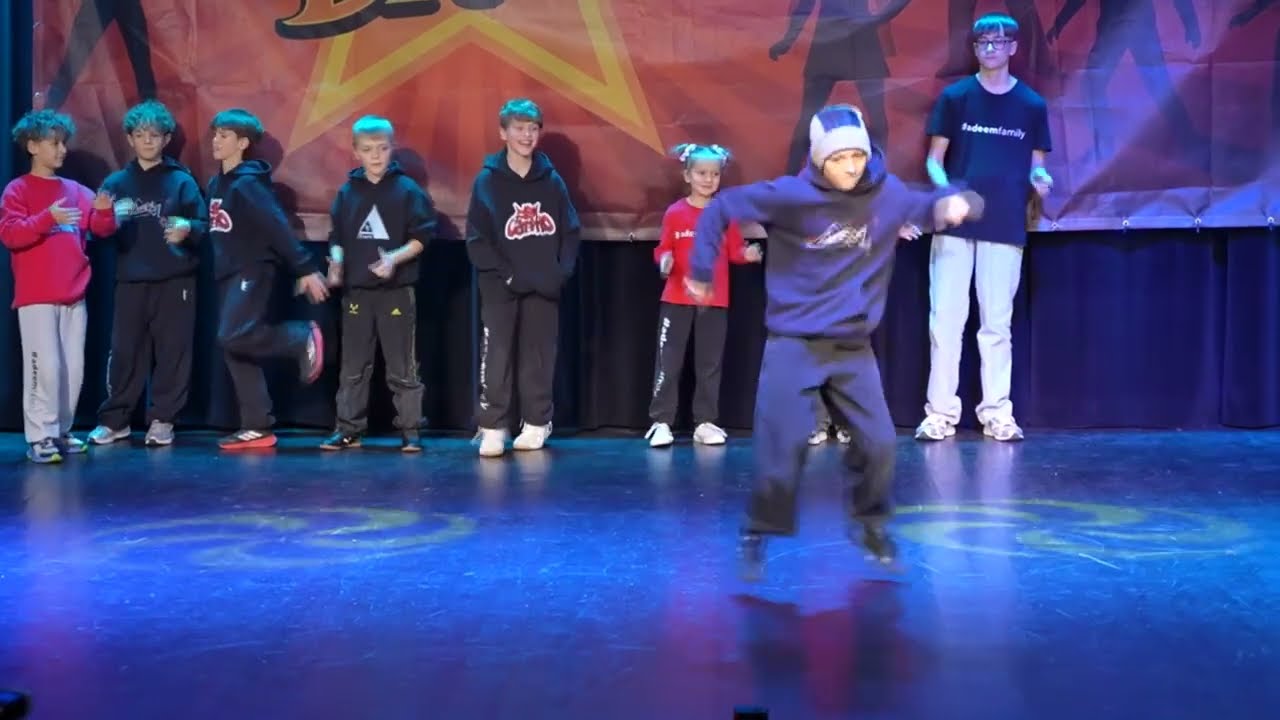 ADeeM Wigilijne Pląsy 2025 Spin Commando