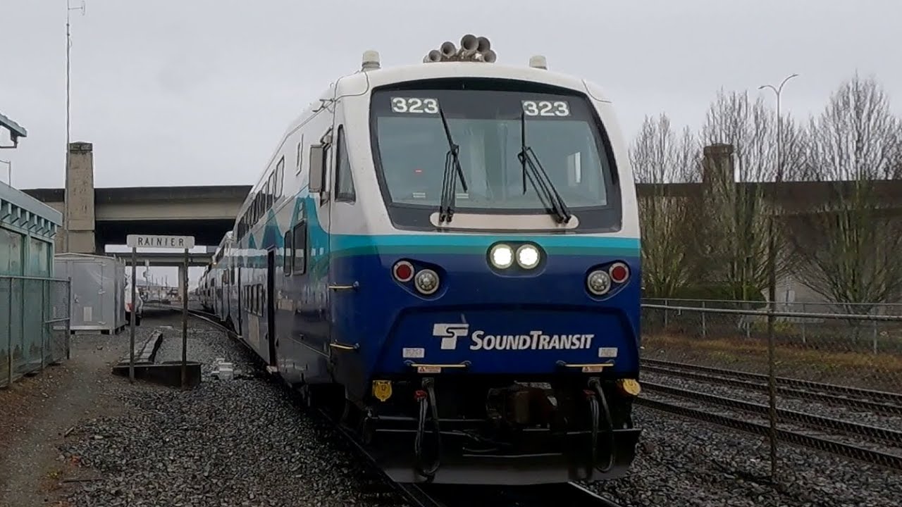 Sound Transit Bombardier Bi-Level CEM Cabcar with F59PHI on the S Line to Seattle Entering auburn