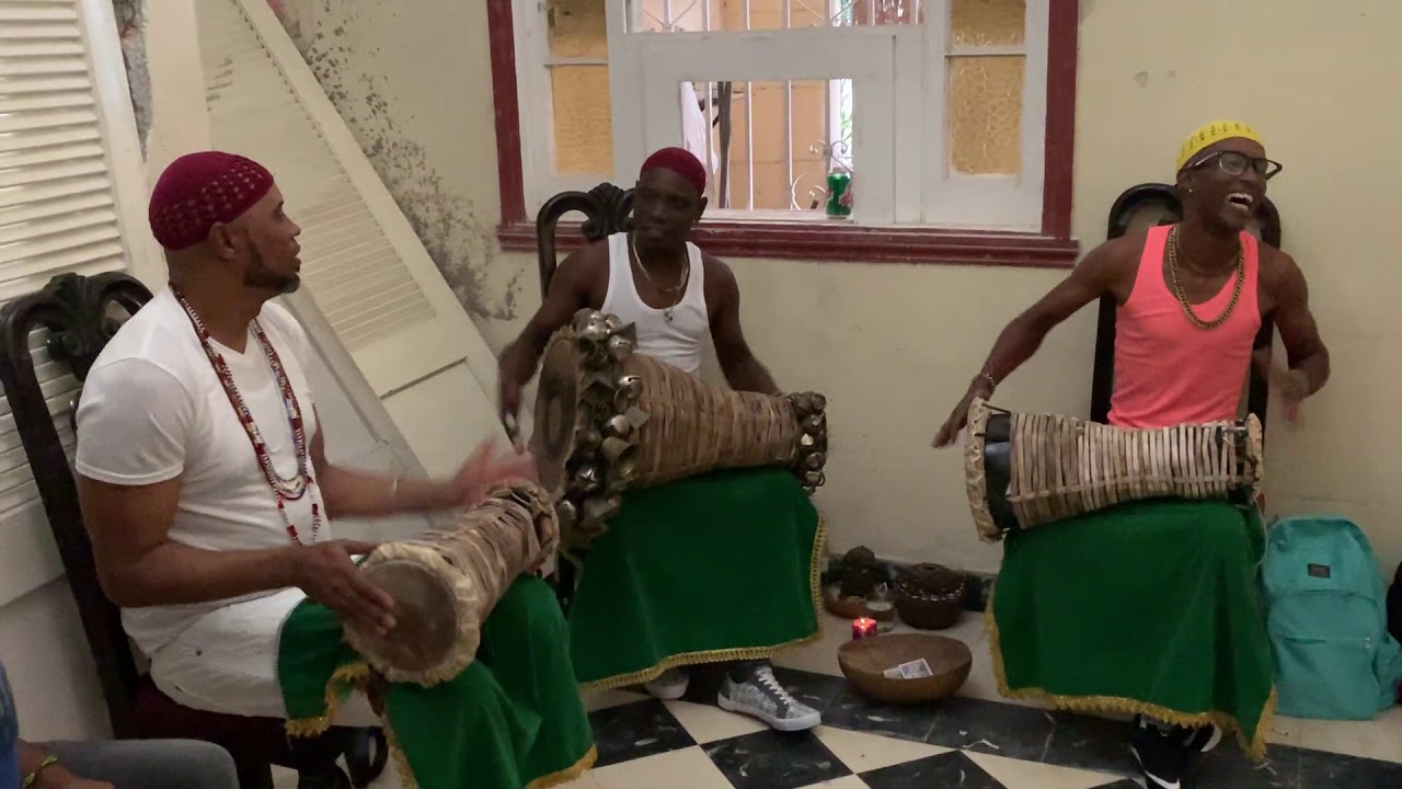 Afro Cuban Bat&aacute; Drumming Ceremony with Rumbat&aacute; &ndash; Chango