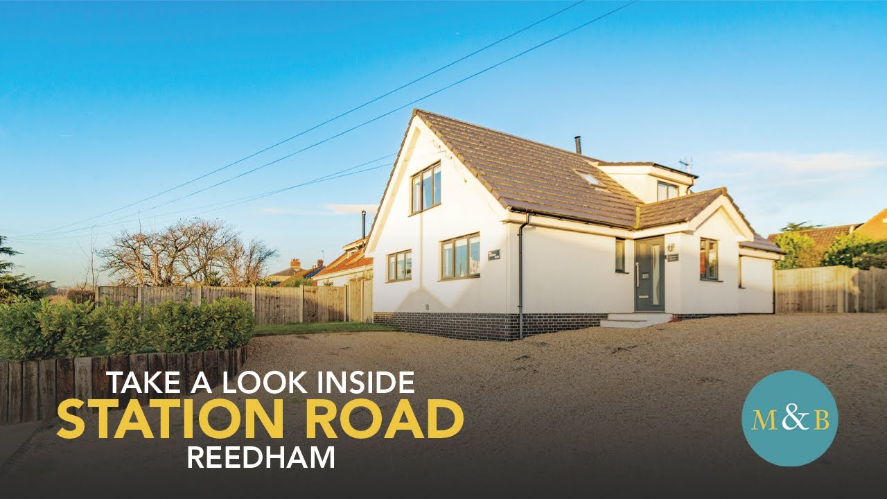 IMMACULATE Chalet Bungalow in the Beautiful Norfolk Broads Village of Reedham