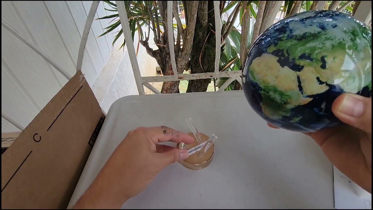 Mova Globe