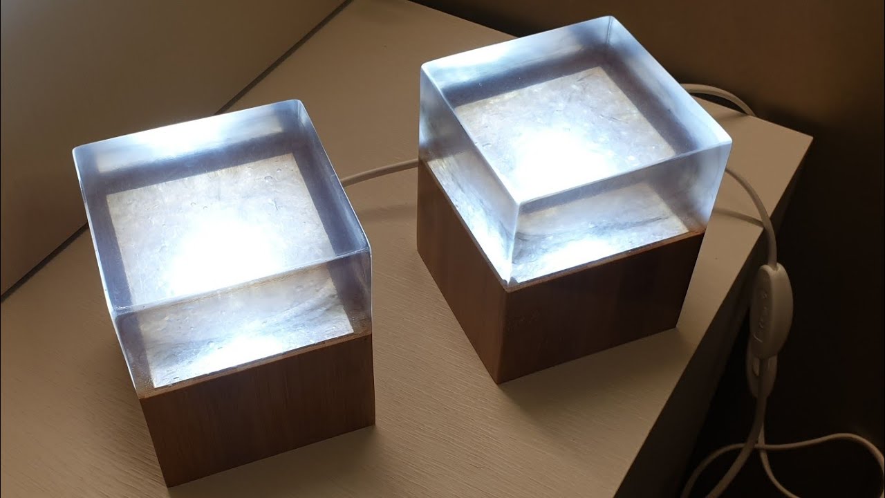 Lampade in resina e bamboo effetto fumo