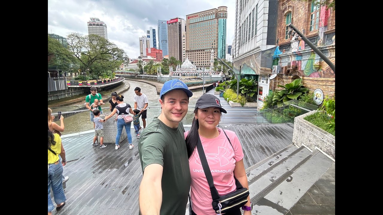 MALAYSIA VLOG! 🇲🇾 walking around merdeka square, and river of life KL.