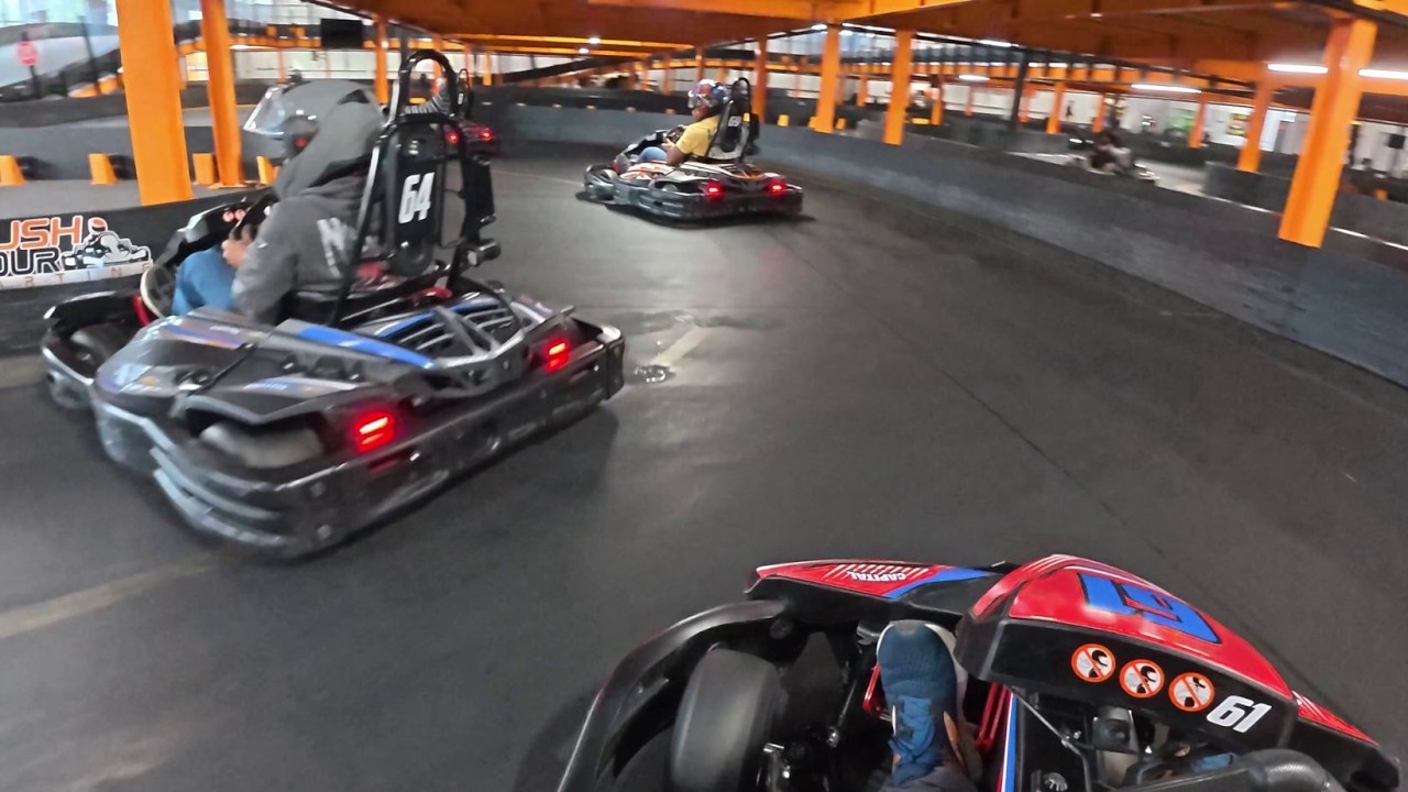 Extreme chaos AGAIN at Rush Hour Karting with @car-nivores !