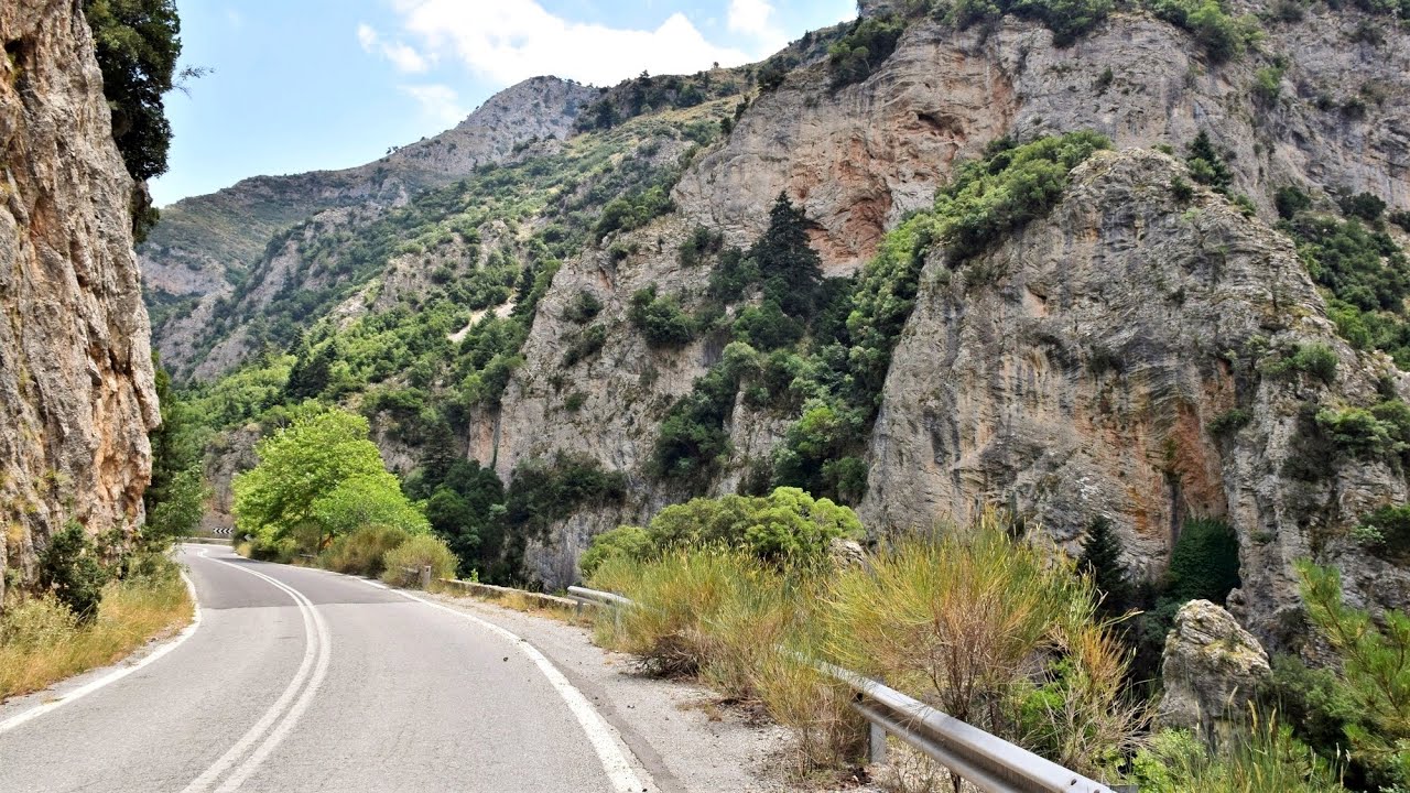 Driving from Sparta to Kalamata, Greece 🇬🇷