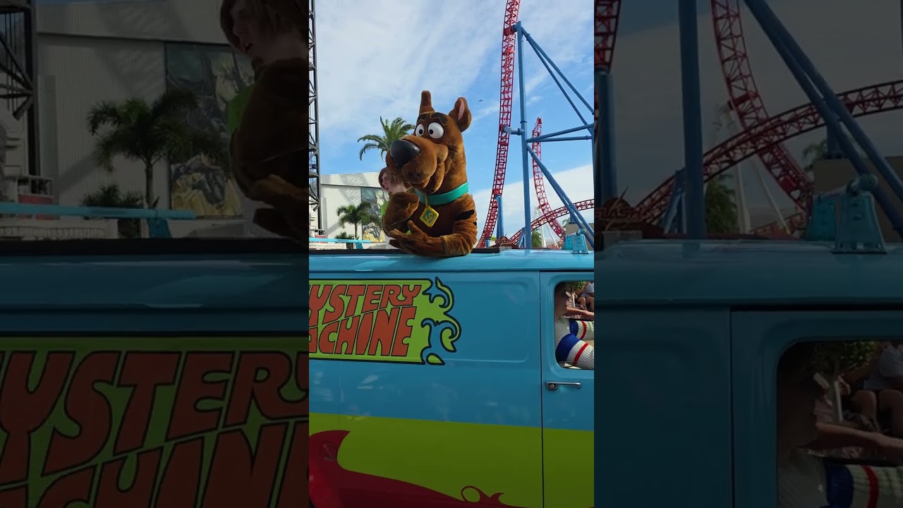 4K, Full Main Parade, Hooray For Hollywood, Movieworld #shorts #movieworld #themeparkfun