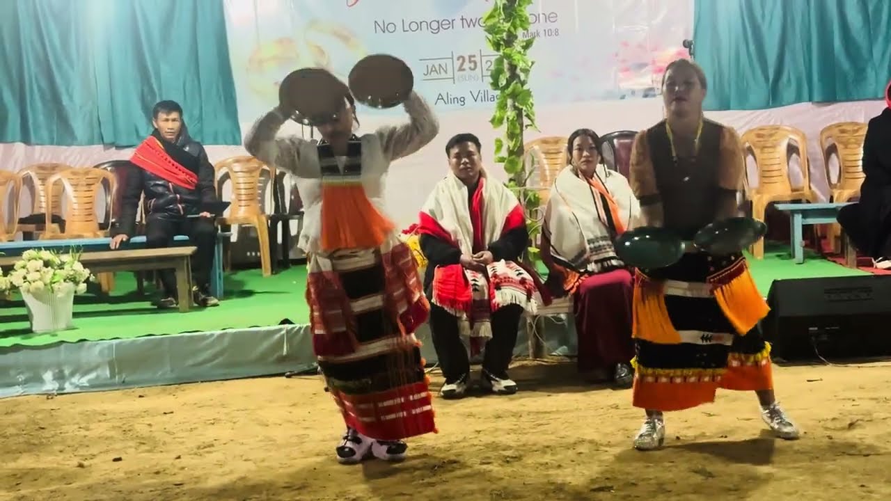 My Two Sisters Performing Chakuang Lem (Plate Dance) At Shem & Aring wedding night gathering 