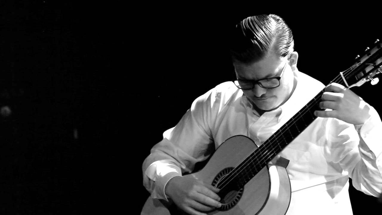 Alonso Mudarra - Fantasia X, performed by Ole Martin Huser-Olsen