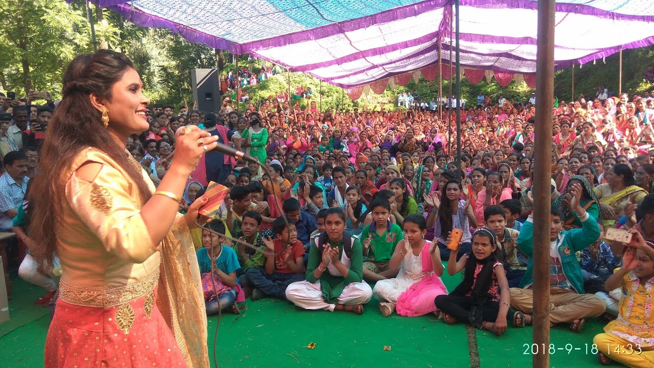 Live Parform |folk singer uttrakhandi |Hema Negi Karasi songs |Caita ki Caitawal|