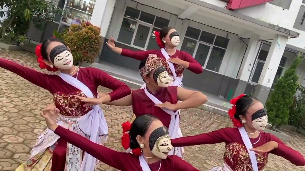 SRIKANDI - SMK Handayani - Opening tari tradisional