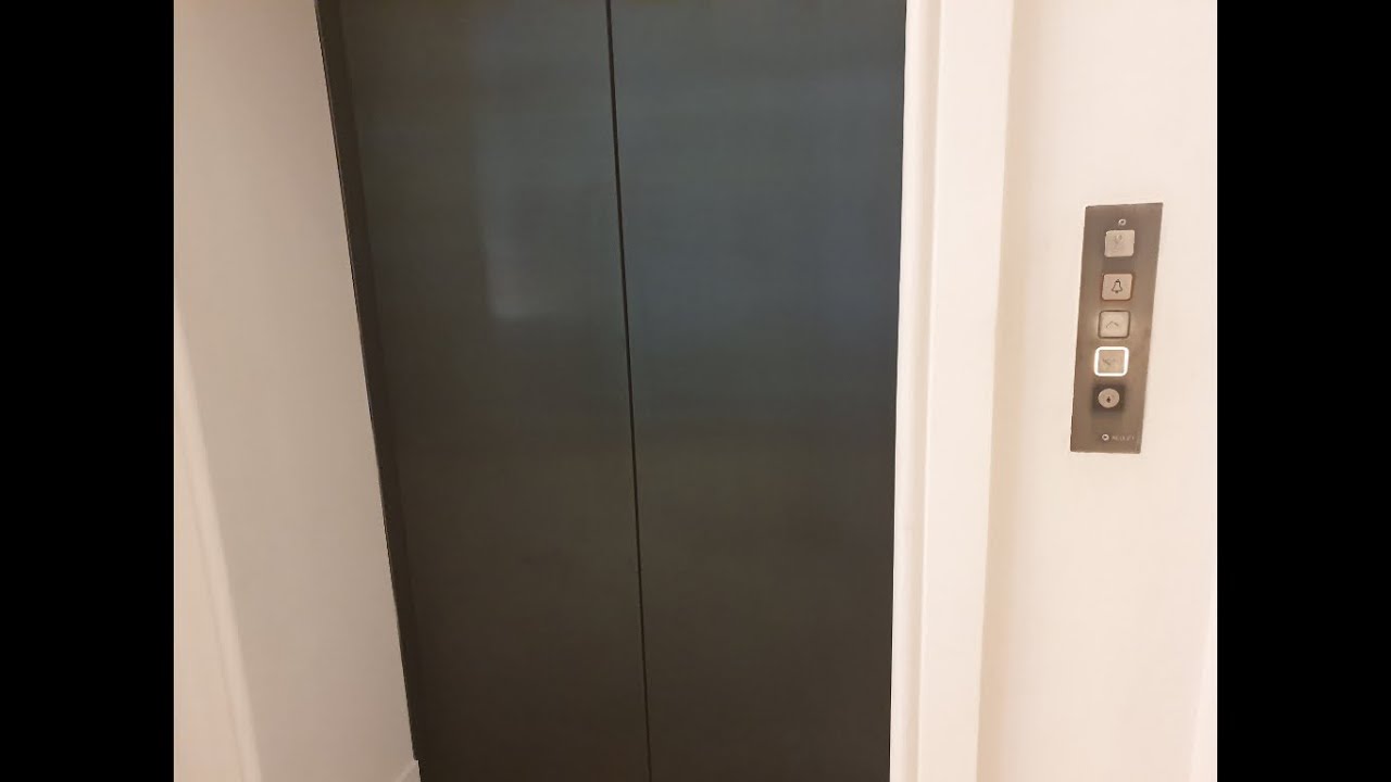 SPECIAL! Very Nice 2000 Neulift Traction Elevator@Hotel***** Savoy, Florence, Italy