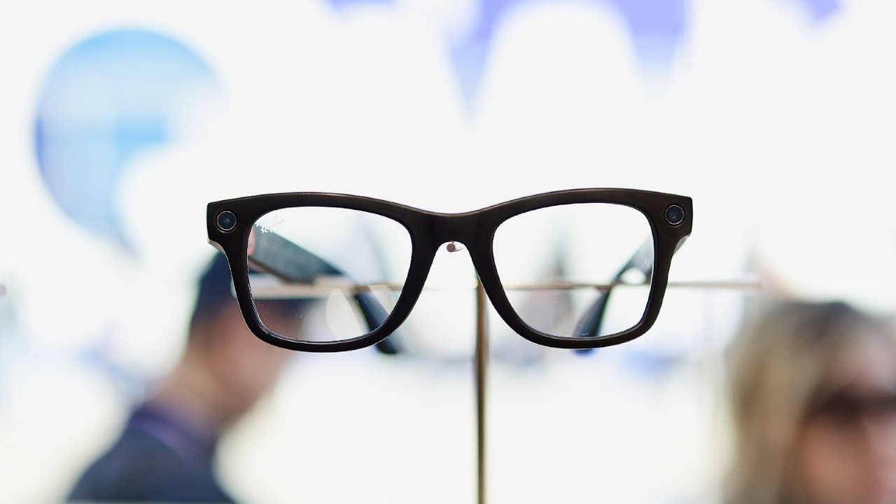 &lsquo;Pervert smart glasses&rsquo;: Calls grow to ban controversial new tech