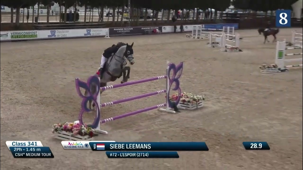 l'Espoir clear over the fences in his first 4* 1.45m class at SST '25