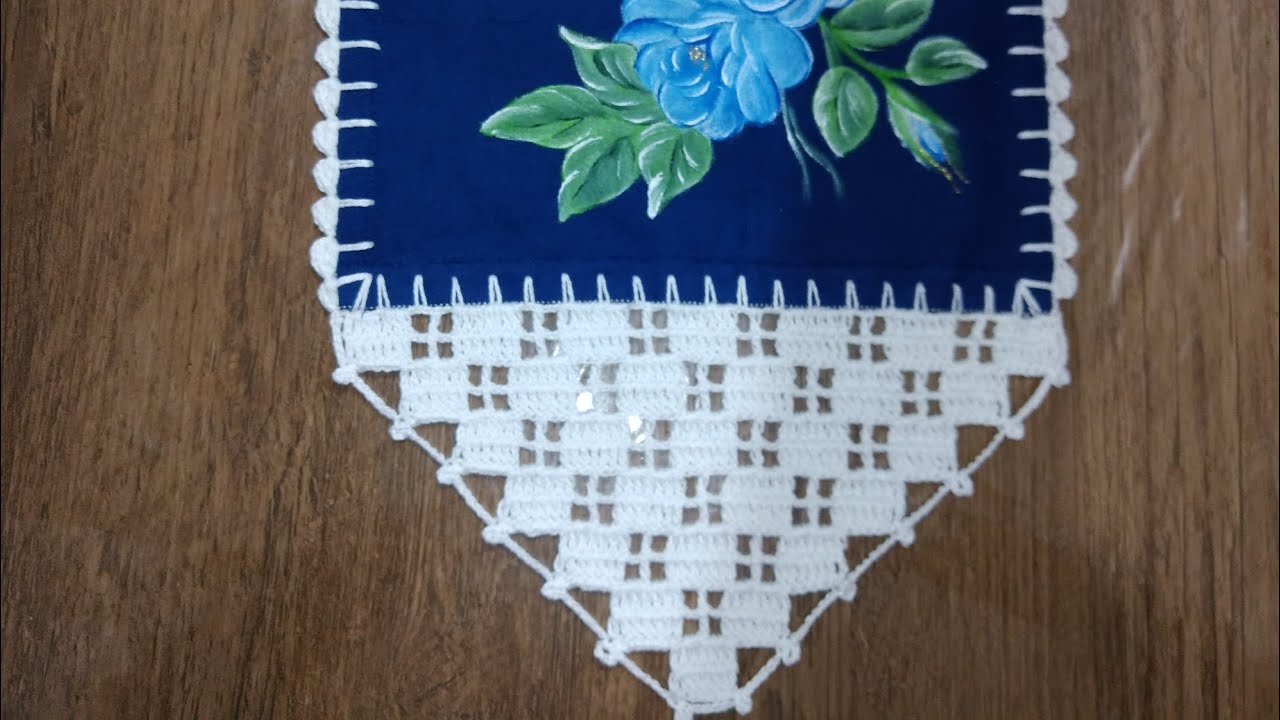Bico de crochê para caminho de mesa