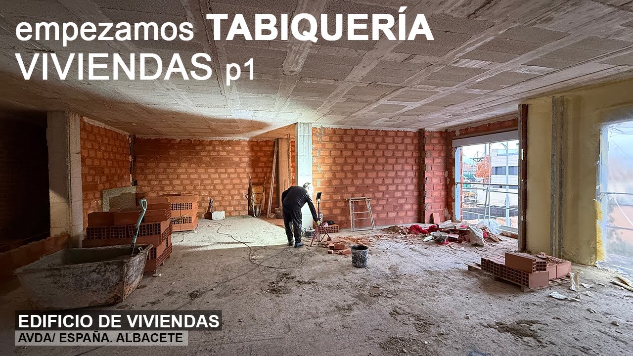EMPEZAMOS TABIQUERÍA VIVIENDAS PLANTA 1 | Avda/España. Albacete | BERNALTE Arquitectura