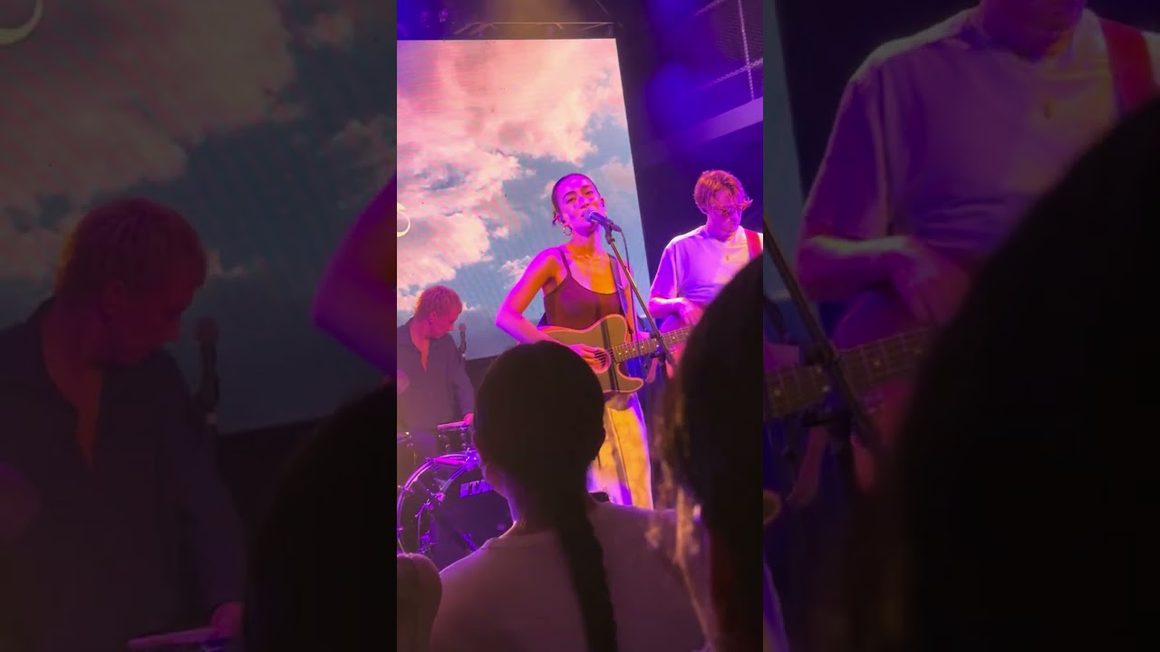 Mina Okabe - Maybe One Day (Live)