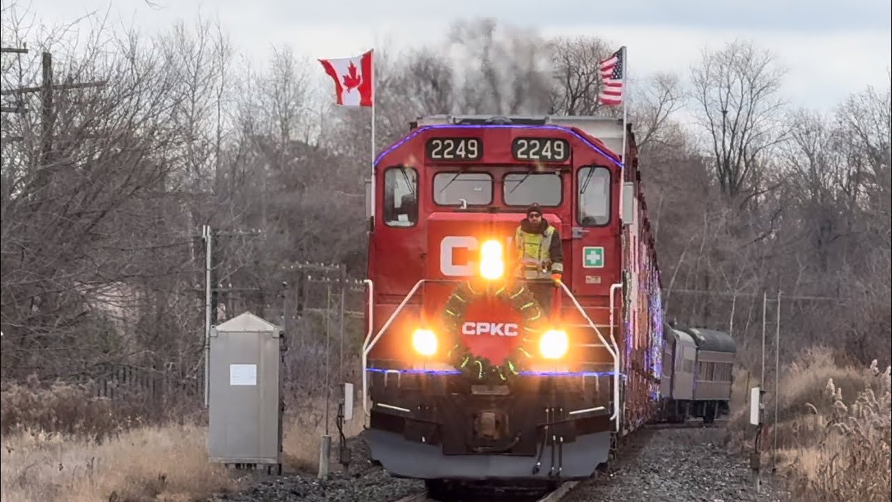 CPKC HOLIDAY TRAIN 2024 - In Lambton & Nashville RD in Vaughan, Ontario! + Bonus CP