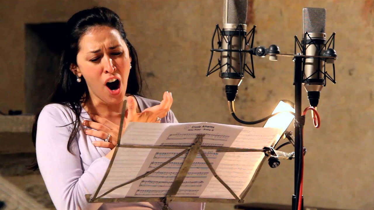 CAVALLI - Heroines of the Venetian Baroque by Mariana FLORES / CAPPELLA MEDITERRANEA
