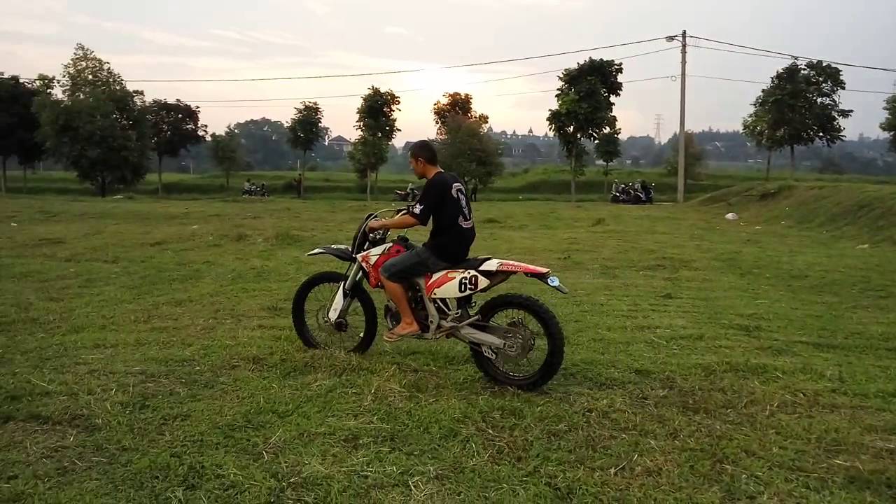 Test Ride Diablo sambil ngabuburit
