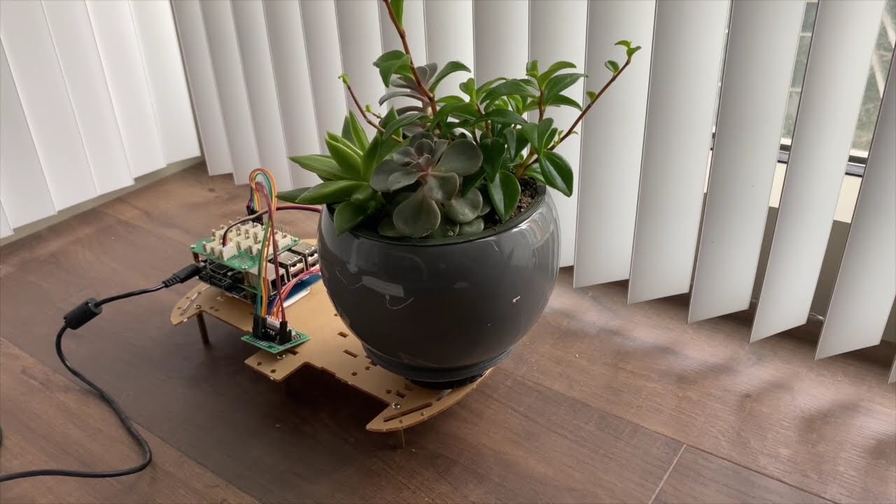 Automatic Plant Rotator with Sunlight Sensor