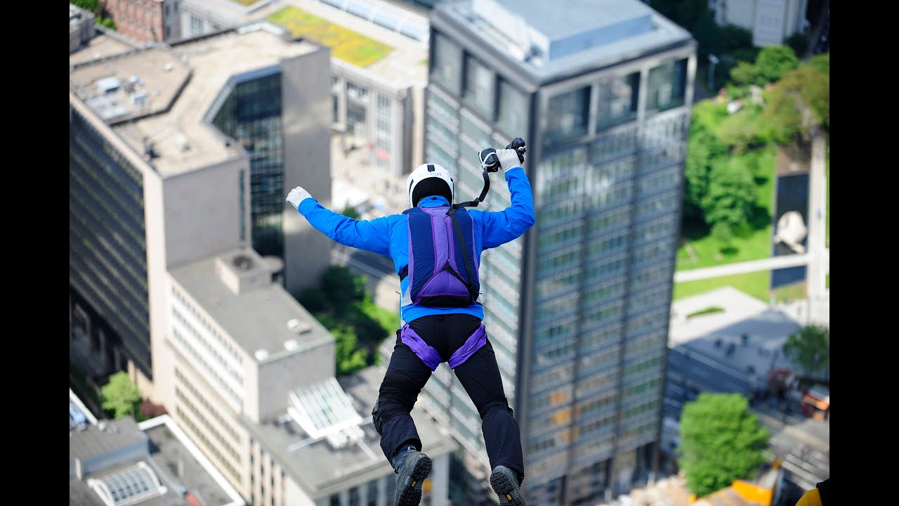 Maintower B.A.S.E.-Jump