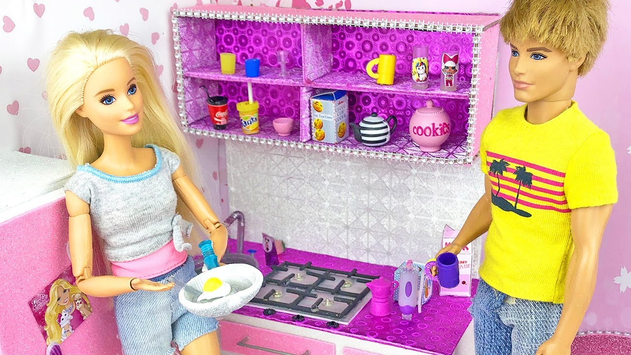 Miniature Barbie Kitchen. Mini food. Barbie, Ken and Baby doll (Play dolls)