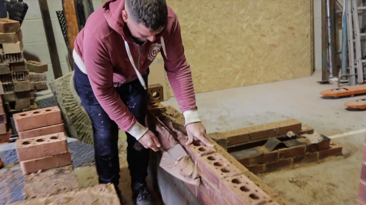 Bricklaying Speed Contest