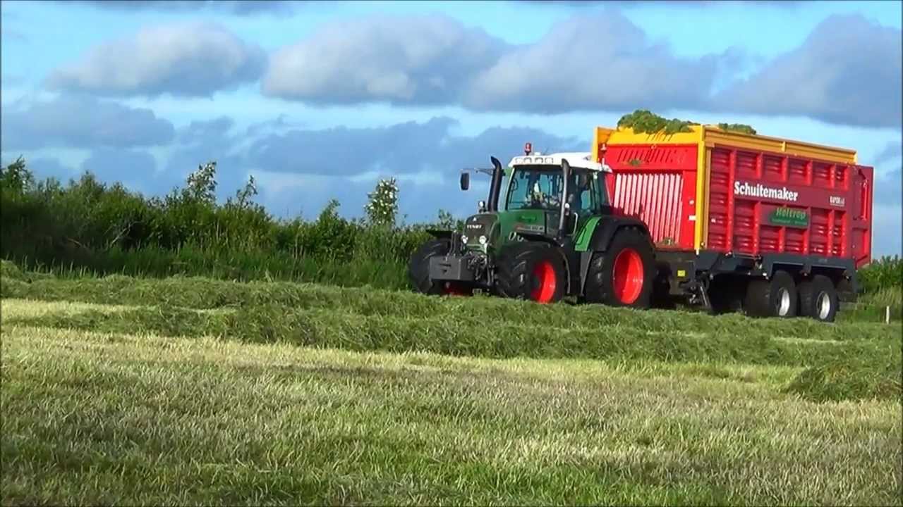 Loonbedrijf Holtrop aan het kuilen met de Fendt vario 820 en Schuitemaker Rapide 660  [HD1080]