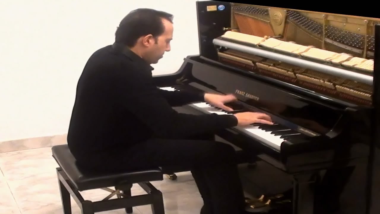 Chopin : Fantasie-Impromptu, Tarek Refaat (Piano).