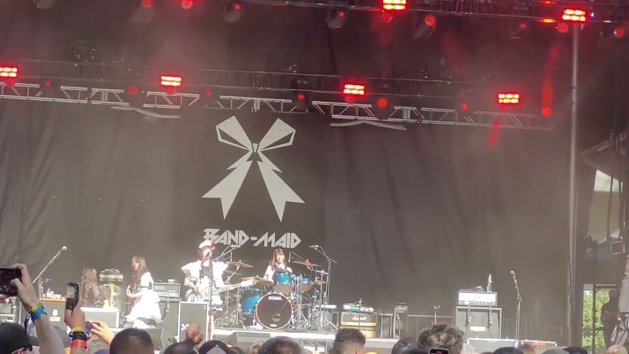 Band-Maid - Play