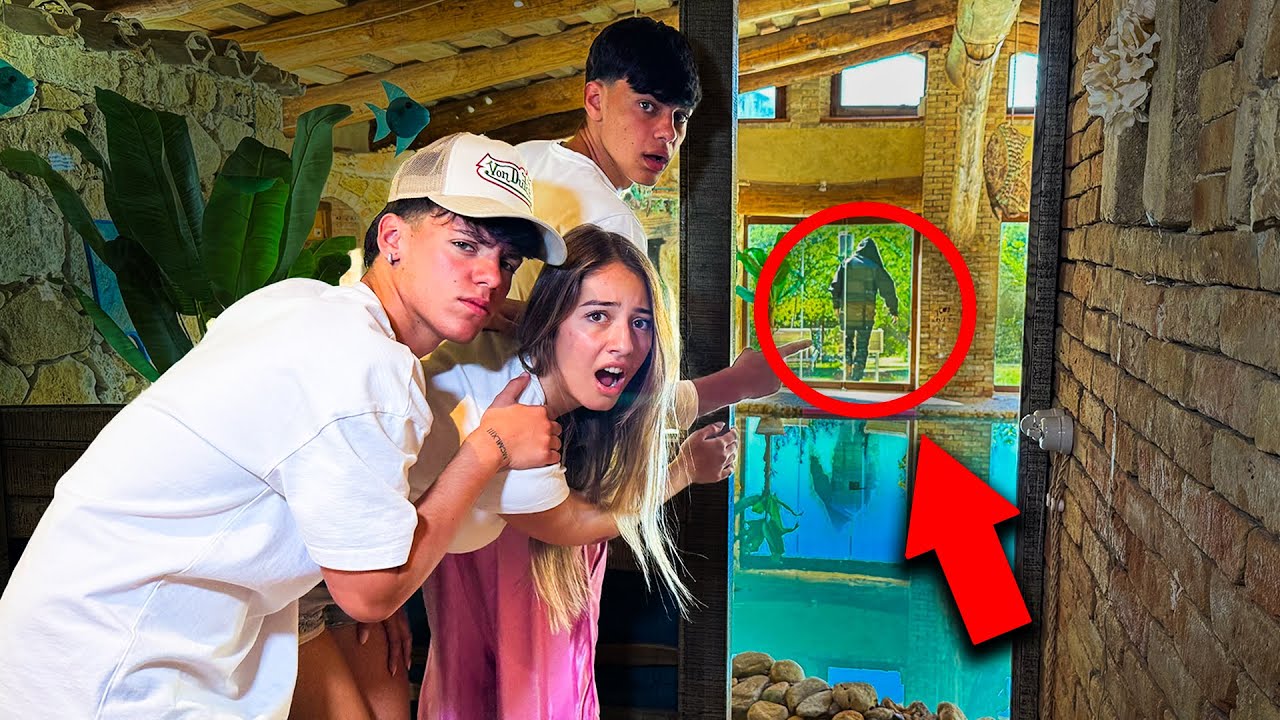 Un FAN MISTERIOSO ci ha PAGATO la VACANZA in una VILLA MILIONARIA, ma è SUCCESSO QUALCOSA di STRANO!