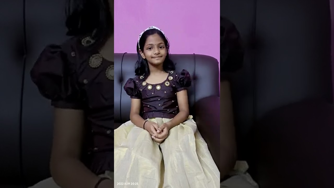 Vithumbum kunju manasil  By Mihika Sujith