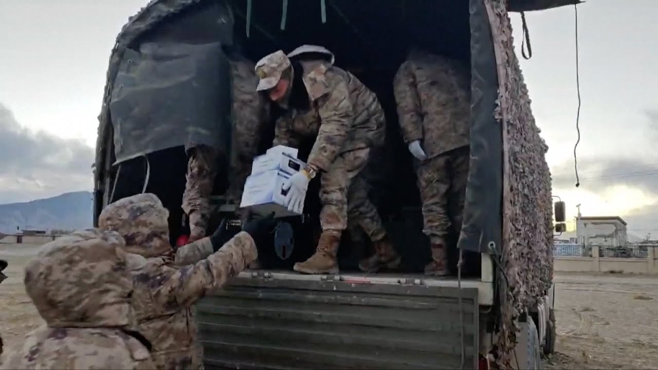 PLA medical personnel join relief efforts in Xizang's quake-hit areas