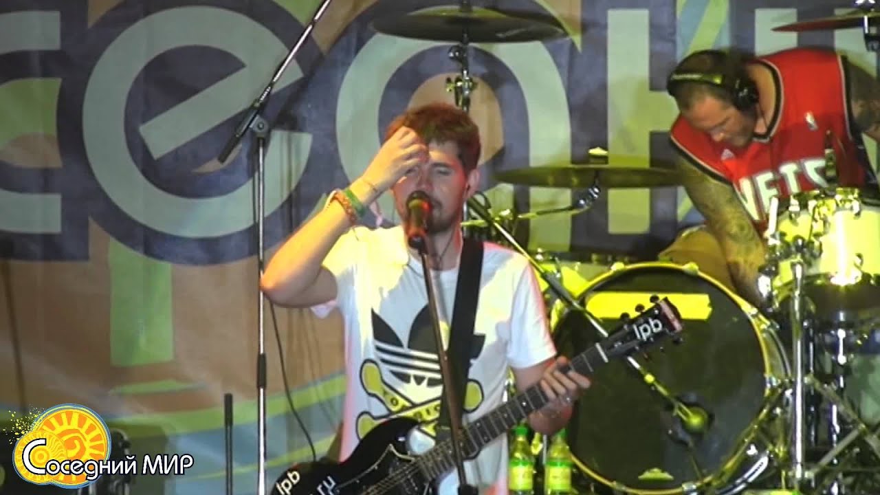 Noize MC - Соседний Мир 2011 (официальное видео)