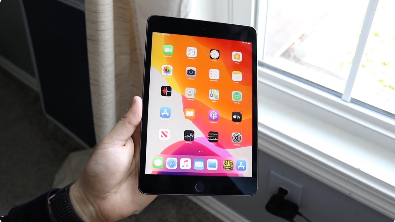 iPad Mini 5 в 2025 году! (Всё ещё стоит покупать?) (Обзор)