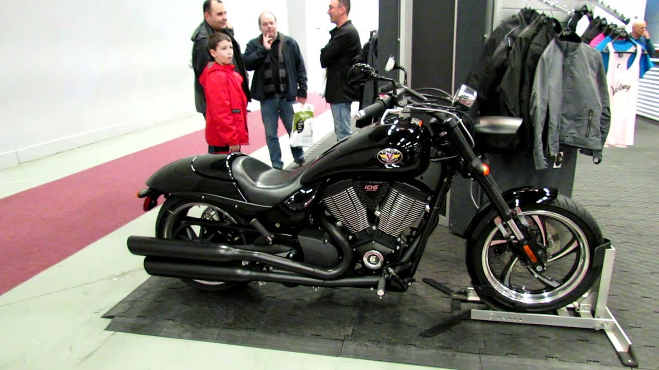 2012 Victory Hammer 8 ball at 2012 Montreal Motorcycle Show - Salon de la Moto de Montreal