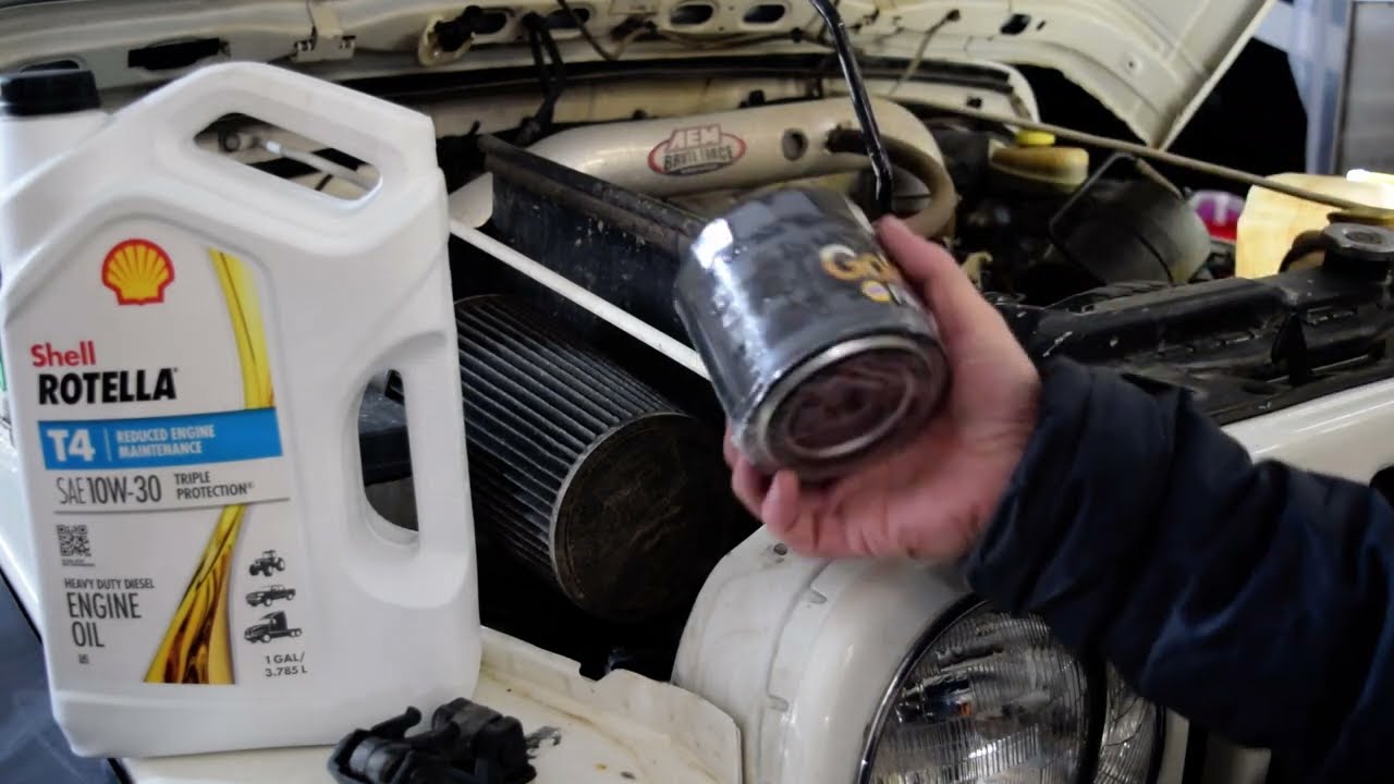 1999 Jeep Wrangler TJ 4.0 Liter Straight 6 Engine Oil Type 10W-30 6 Quarts