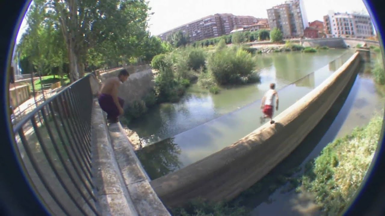 Trip to León (Madrid Art Du Deplacement)