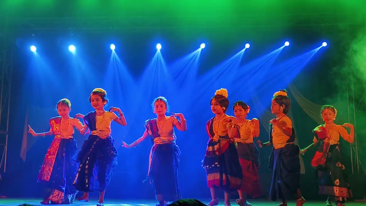বাগিচায় বুলবুলি🐦🐦#sudiksha_roy #dance #cover #dancer #বসন্ত_উৎসব 