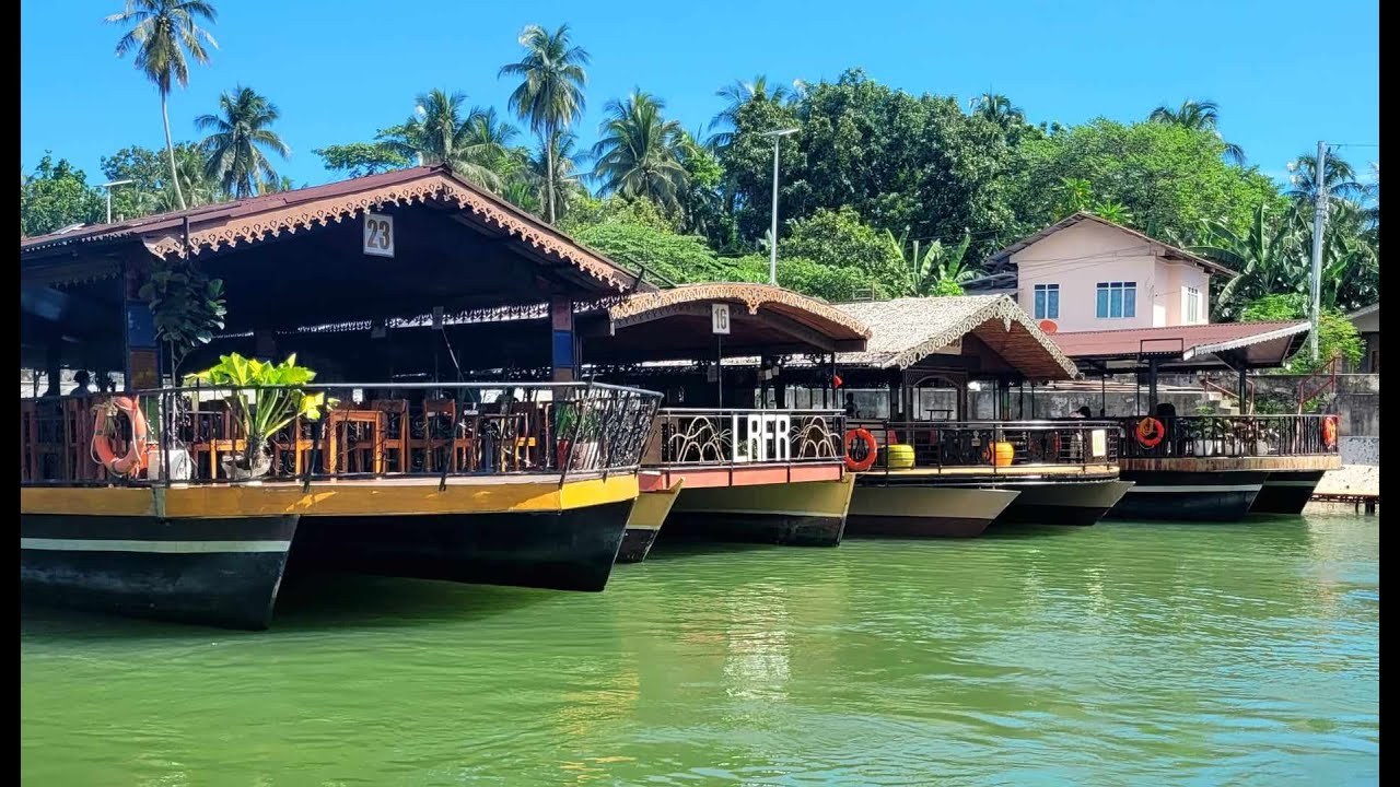 LOBOC Floating Restaurant in Bohol, Philippines
