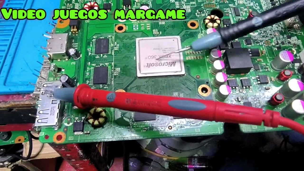 Xbox 360 Slim con error 0100