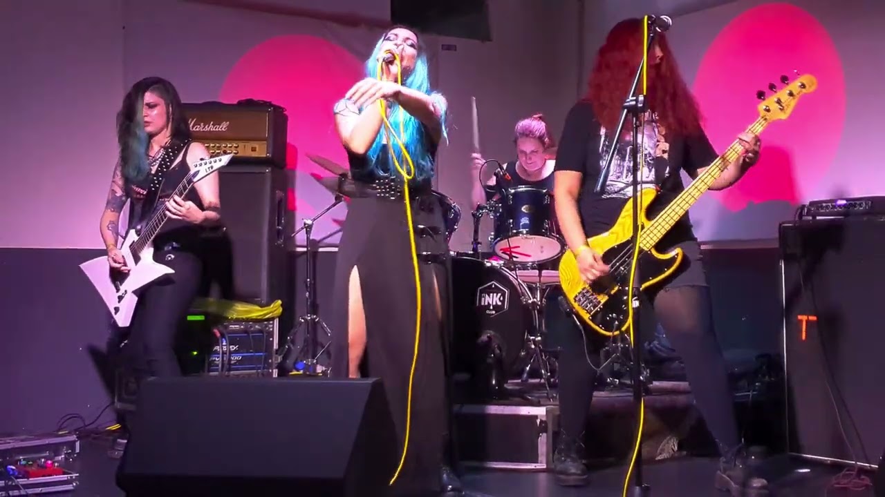 Hellfox - Haunted - live Ink Club (BG) 01/07/23 Italy