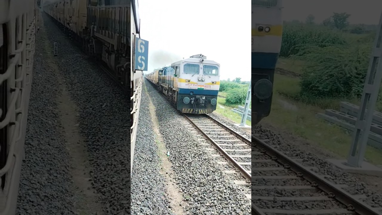 17618 Huzur Saheb Nanded - Mumbai Tapovan Express. #loco #train #railfreight #publictransport