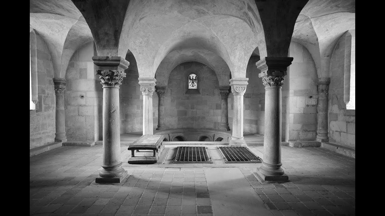Hör mal! Eine Lesung zur Krypta in St. Servatii