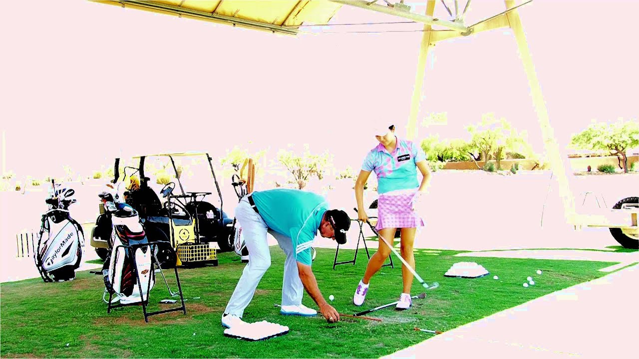 Malaska and Julie Yang LPGA: Flowing Motion vs Static Positions