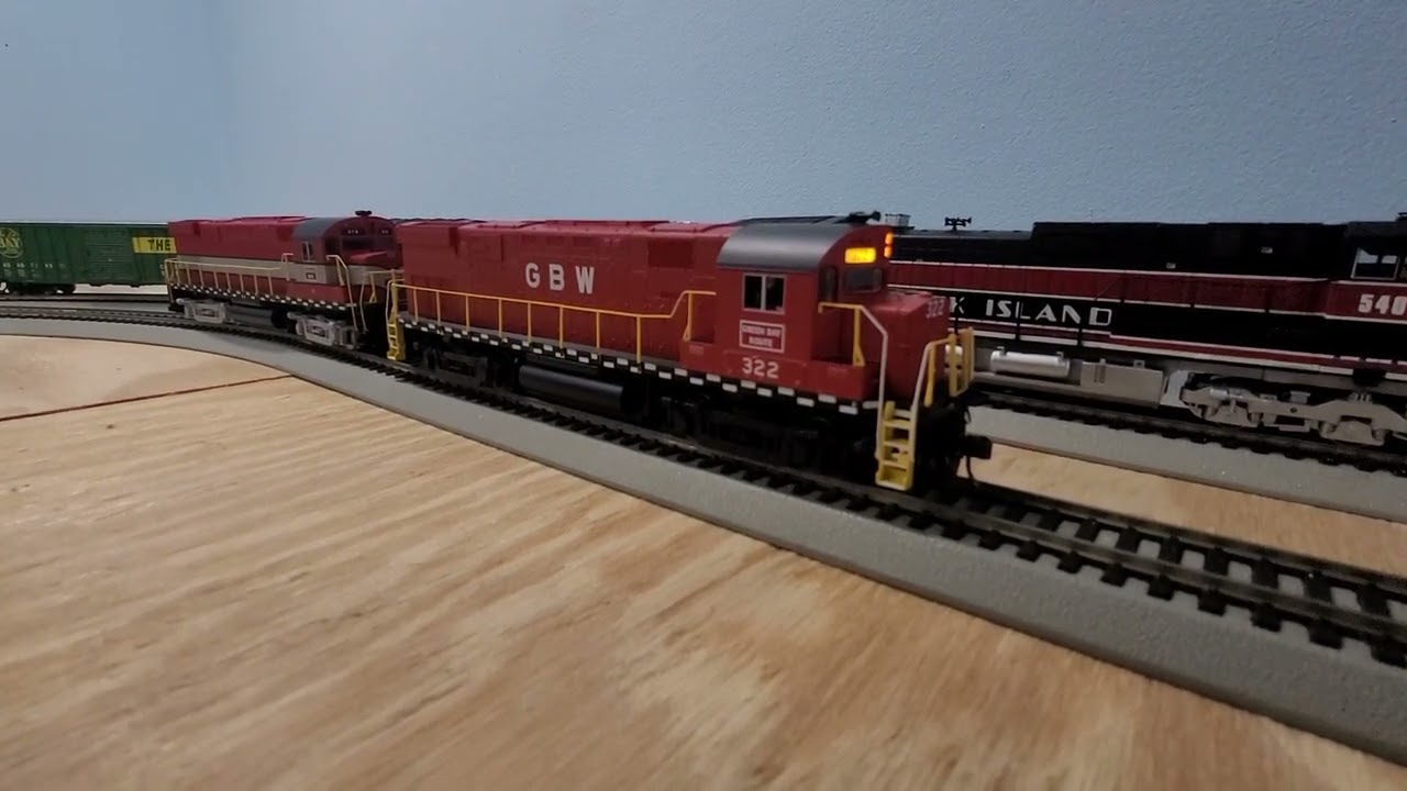 Atlas Alco C424s Green Bay & Western (GB&W) 322 & 313